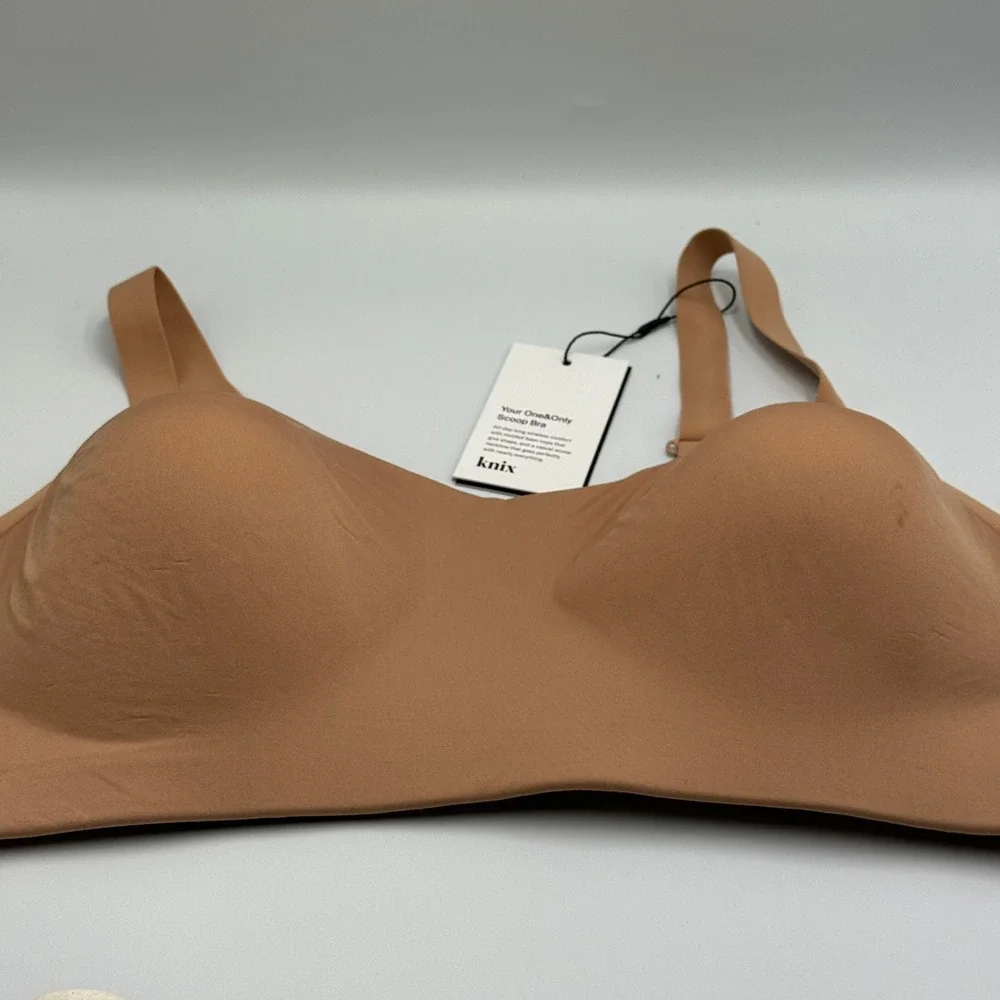 Knix One and Only Scoop‎ Bra Cavassa XXXXL NWT Scoop Neck Wireless
